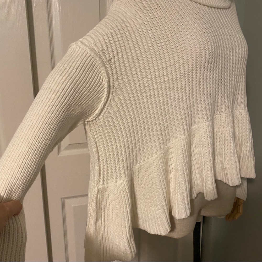 Free People Turtleneck Oversized Sweater Size S New with Tags - Picture 5 of 12